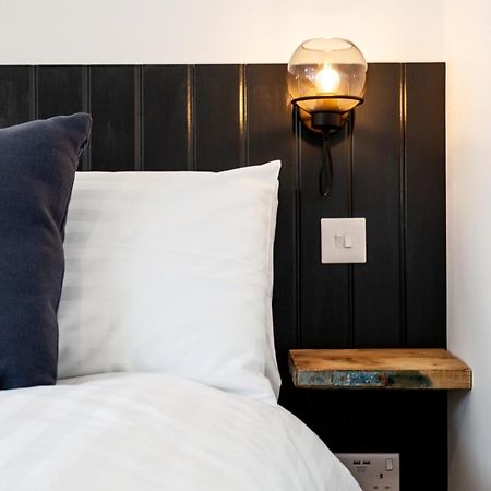 Ty Llwyd Apartments - Poppit Saint Dogmaels Esterno foto