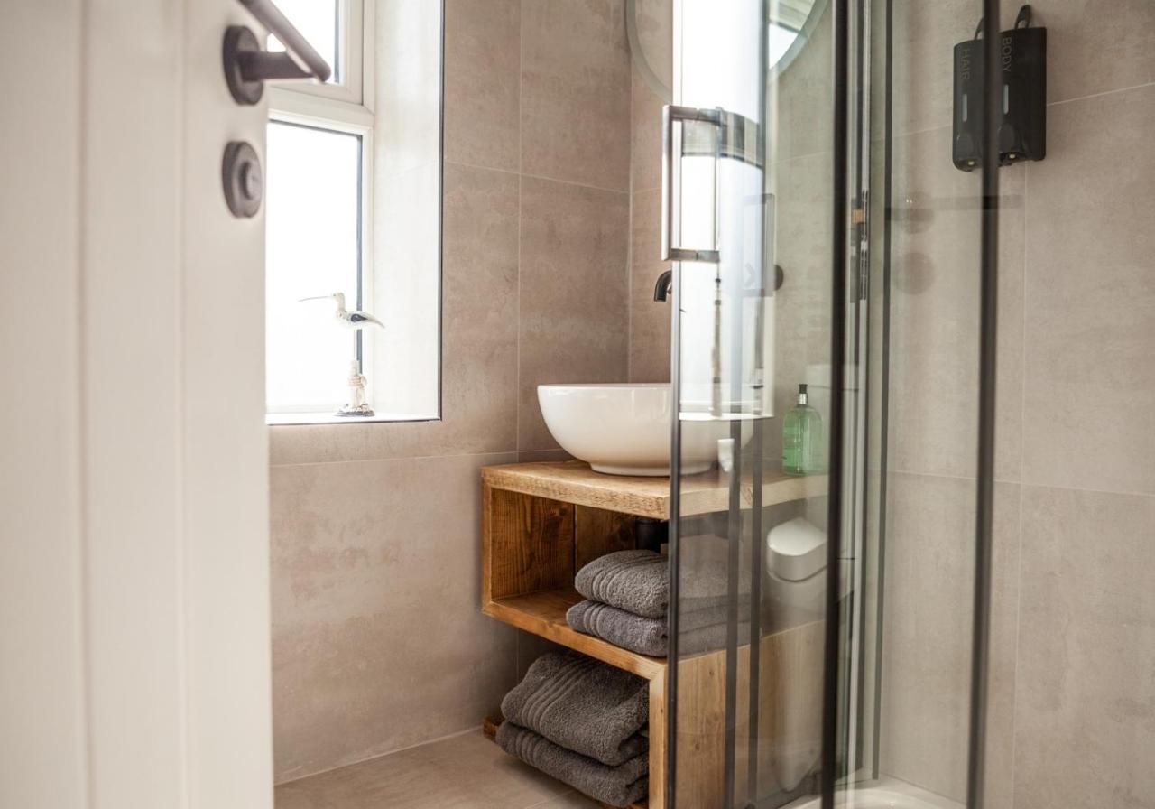 Ty Llwyd Apartments - Poppit Saint Dogmaels Esterno foto